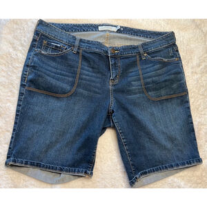 Torrid Front Pocket Bermuda Shorts (18)